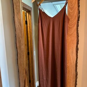 Gorgeous rust slip dress w/ slit